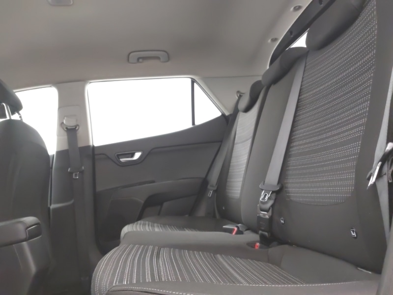 Used Kia Stonic 2018 for sale - 76779634: Photo 6