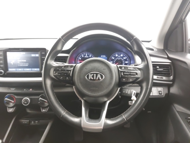 Used Kia Stonic 2018 for sale - 76779634: Photo 7