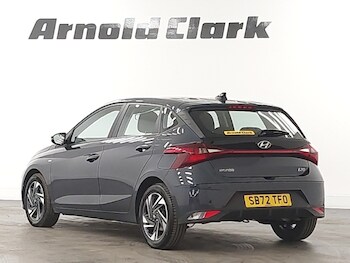 Used Hyundai i20 2023 for sale - 78428519: Photo