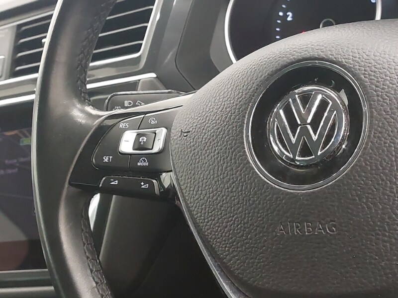 Used Volkswagen Tiguan 2018 for sale - 78126443: Photo 11