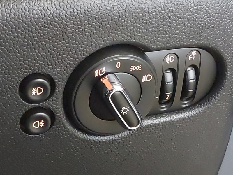 Used MINI Hatch 2019 for sale - 76618986: Photo 14