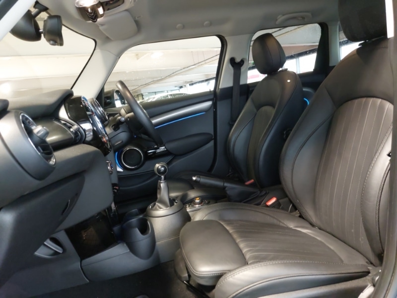 Used MINI Hatch 2019 for sale - 76618986: Photo 5