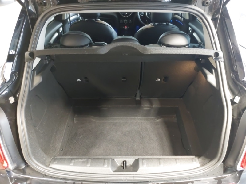 Used MINI Hatch 2019 for sale - 76618986: Photo 8