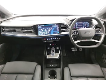 Used Audi Q4 e-tron 2024 for sale - 76054435: Photo 2