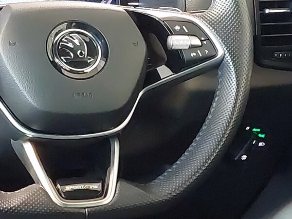 Used Skoda Karoq 2024 for sale - 75725629: Photo 11