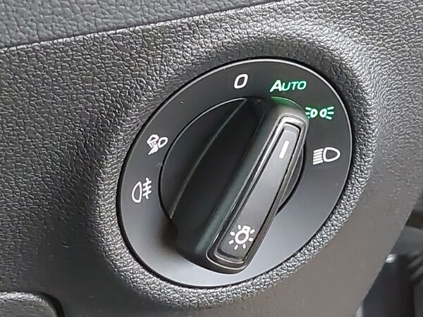 Used Skoda Karoq 2024 for sale - 75725629: Photo 19