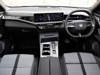 Used Vauxhall Grandland 2026 for sale - 79624896: Photo
