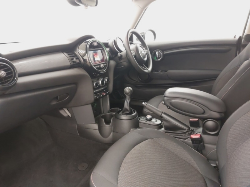 Used MINI Hatch 2019 for sale - 77956638: Photo 5