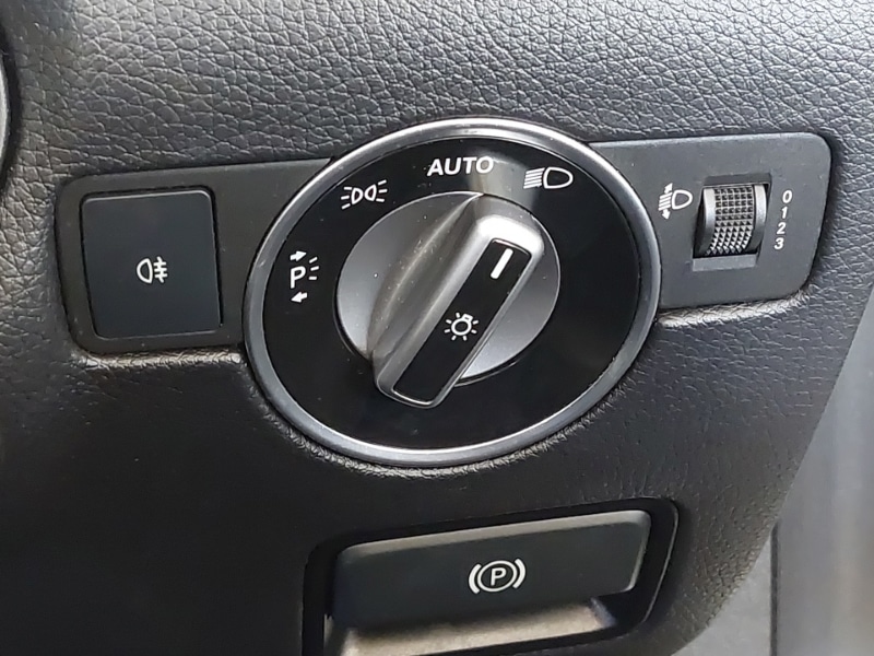 Used Mercedes-Benz SLC 2017 for sale - 76414331: Photo 16