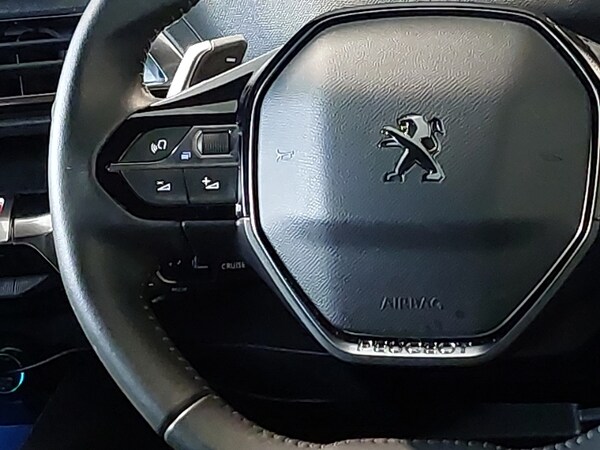 Used Peugeot 3008 2023 for sale - 76244285: Photo 10
