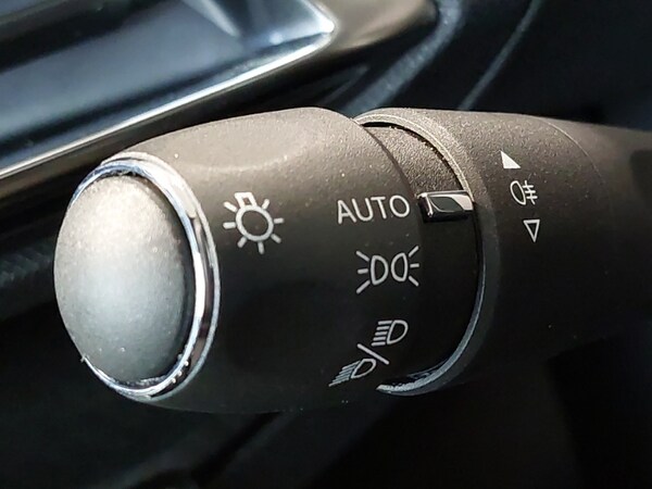 Used Peugeot 3008 2023 for sale - 76244285: Photo 17
