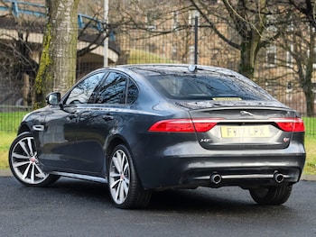 Used Jaguar XF 2017 for sale - 77300025: Photo