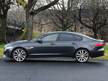 Used Jaguar XF 2017 for sale - 77300025: Photo