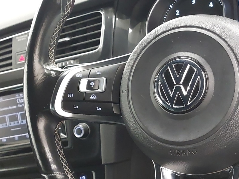 Used Volkswagen Golf 2015 for sale - 76351289: Photo 11