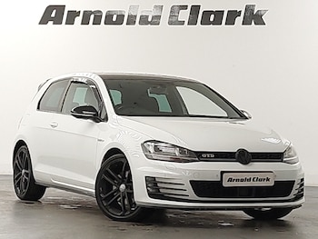 Volkswagen - Golf