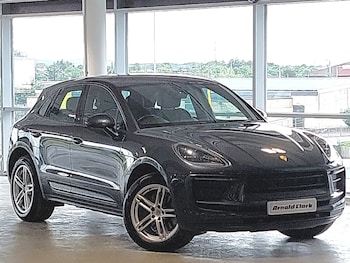 Used Porsche Macan 2021 for sale - 75675018: Photo