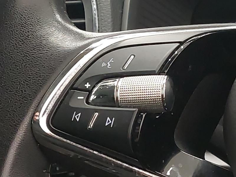 Used Skoda Karoq 2023 for sale - 78033073: Photo 11