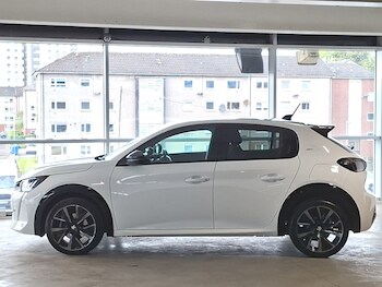 Used Peugeot 208 2023 for sale - 78621901: Photo