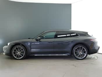 Used Porsche Taycan 2021 for sale - 79763285: Photo