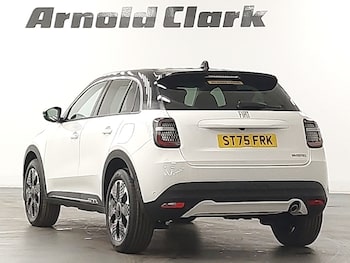 Used Fiat 600 2025 for sale - 76834457: Photo