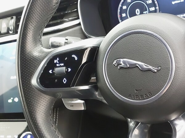 Used Jaguar F-Pace 2021 for sale - 76282131: Photo 11
