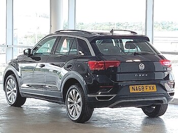 Used Volkswagen T-Roc 2018 for sale - 75413674: Photo