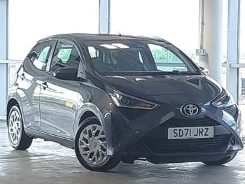 2021 - 1.0 VVT-i X-Play TSS 5dr