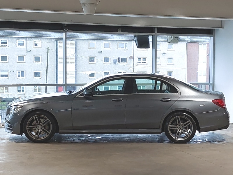 Used Mercedes-Benz E Class 2017 for sale - 77664018: Photo 4