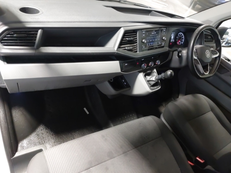 Used Volkswagen Transporter 2022 for sale - 77722010: Photo 2