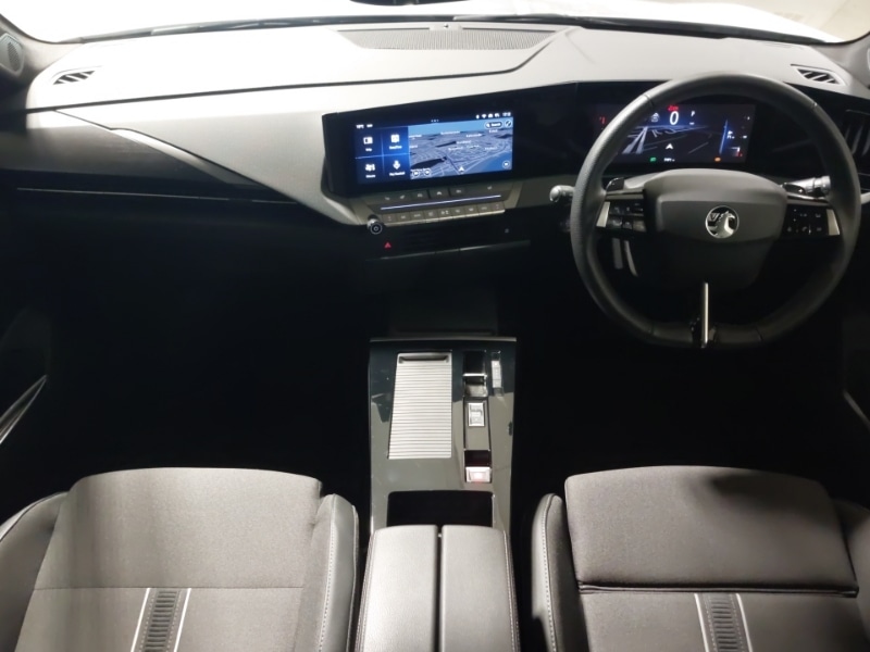 Used Vauxhall Astra 2025 for sale - 76911587: Photo 2