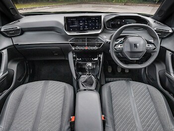 Used Peugeot 2008 2025 for sale - 77265381: Photo