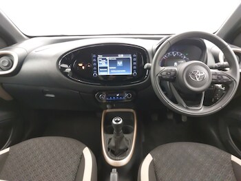 Used Toyota Aygo X 2023 for sale - 78085277: Photo