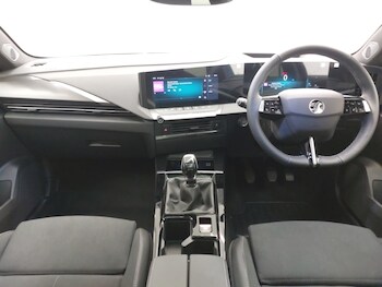 Used Vauxhall Astra 2025 for sale - 77070130: Photo