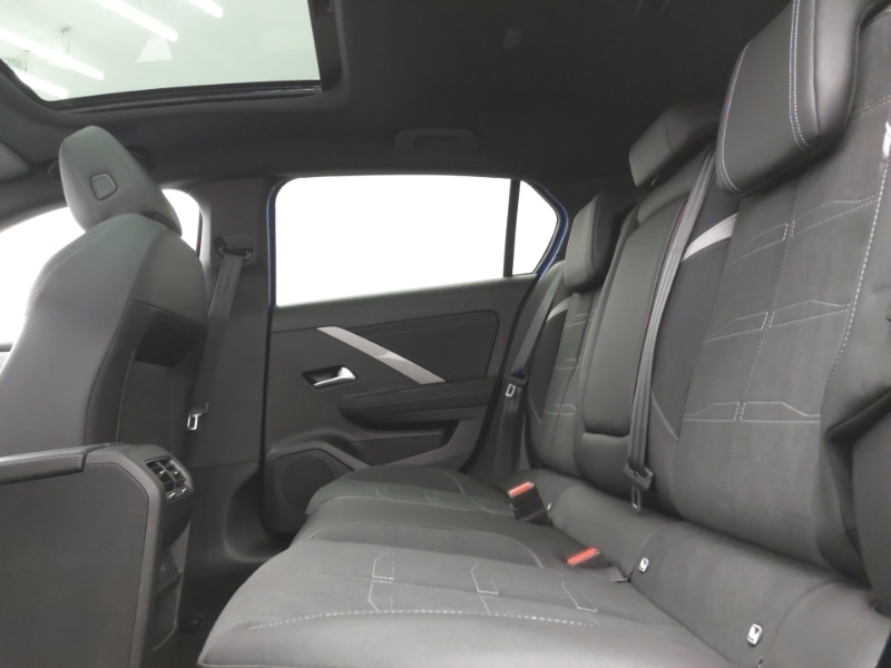 Used Vauxhall Astra 2025 for sale - 77070130: Photo 6