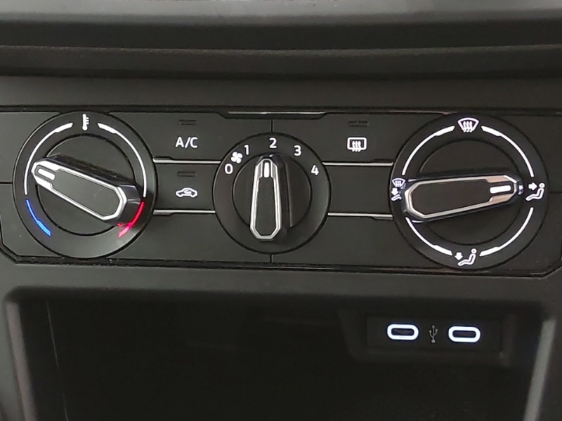 Used Volkswagen Polo 2023 for sale - 77028534: Photo 16