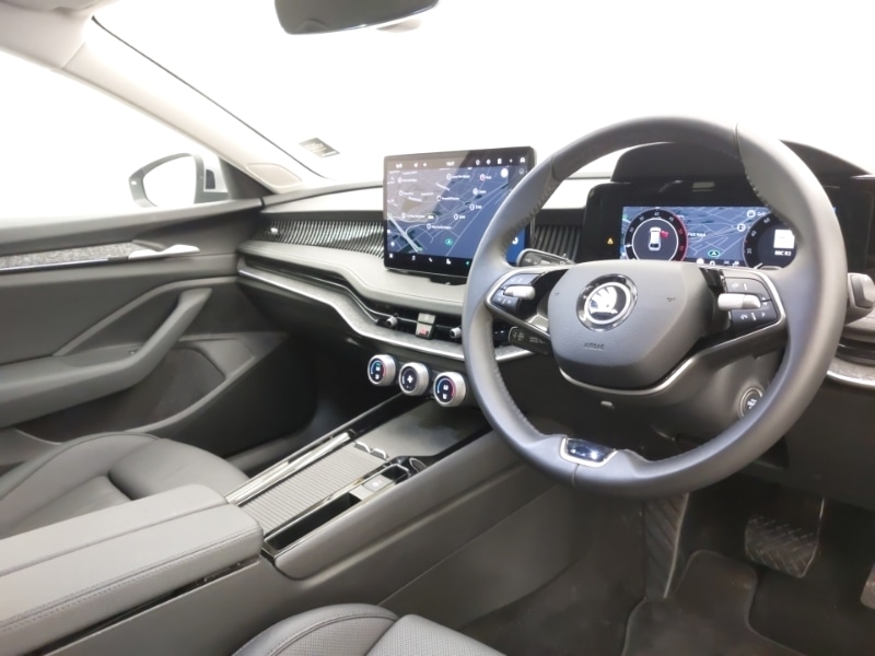 Used Skoda Superb 2024 for sale - 76071313: Photo 19