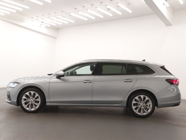 Used Skoda Superb 2024 for sale - 76071313: Photo 4
