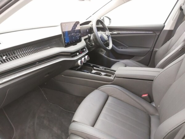 Used Skoda Superb 2024 for sale - 76071313: Photo 5