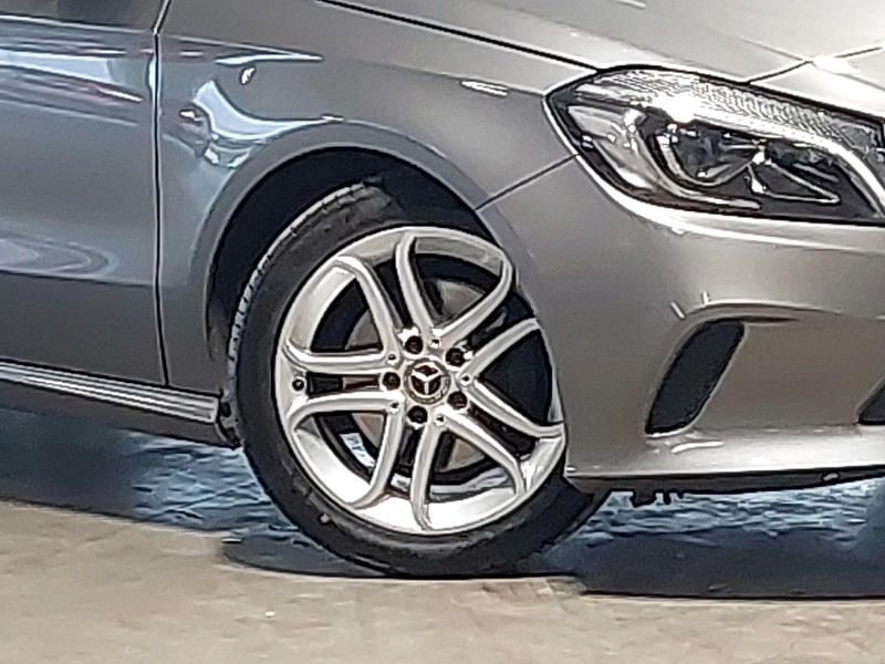 Used Mercedes-Benz A-Class 2018 for sale - 76471509: Photo 9