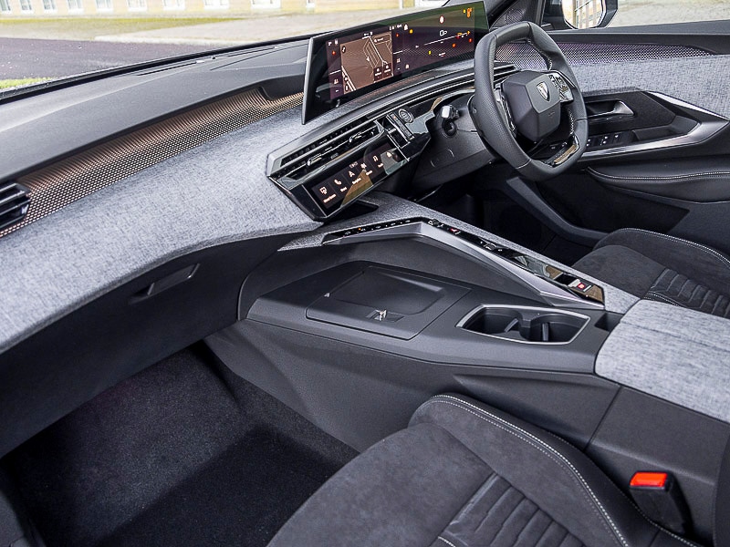 Used Peugeot 3008 2025 for sale - 76822271: Photo 5