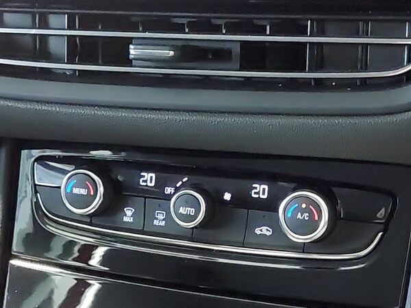 Used Vauxhall Grandland 2023 for sale - 76144809: Photo 13