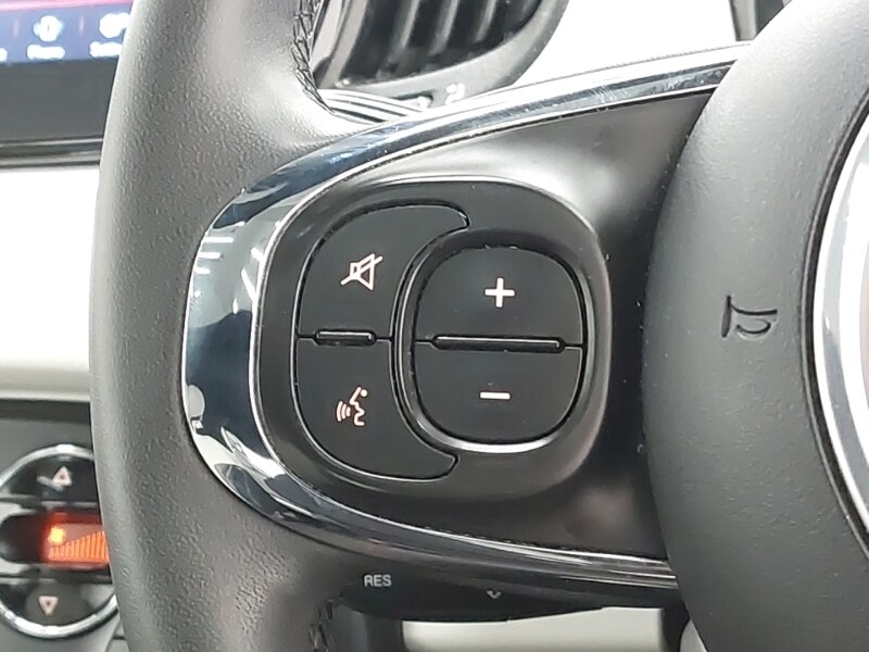 Used Fiat 500 2021 for sale - 76630669: Photo 11