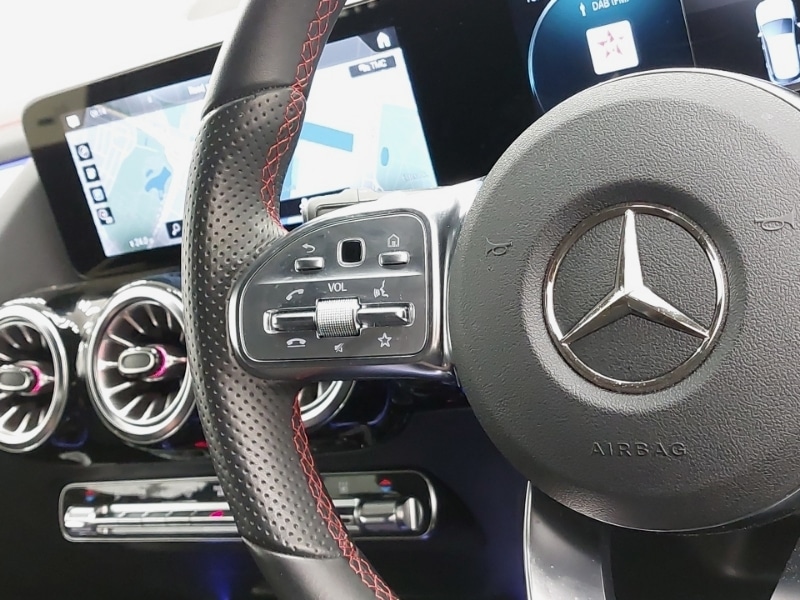 Used Mercedes-Benz EQA 2023 for sale - 76369616: Photo 11