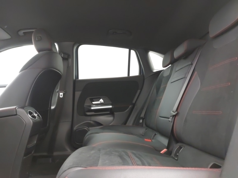 Used Mercedes-Benz EQA 2023 for sale - 76369616: Photo 6