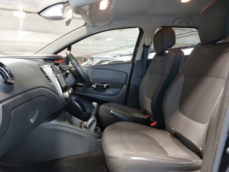 Used Renault Captur 2015 for sale - 77024576: Photo 5