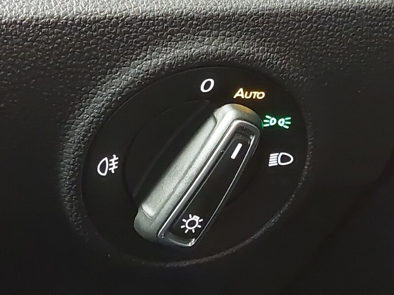 Used Volkswagen T-Roc 2018 for sale - 77664024: Photo 15