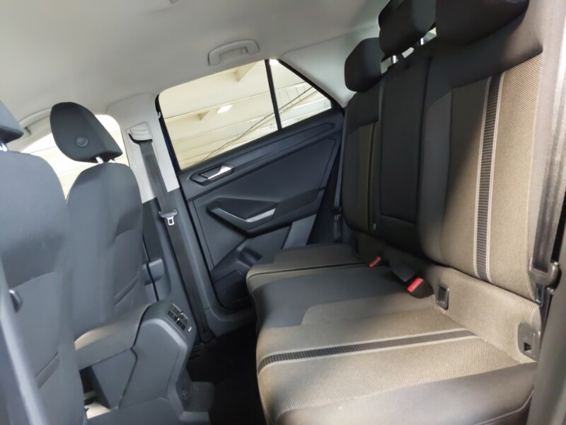Used Volkswagen T-Roc 2018 for sale - 77664024: Photo 6