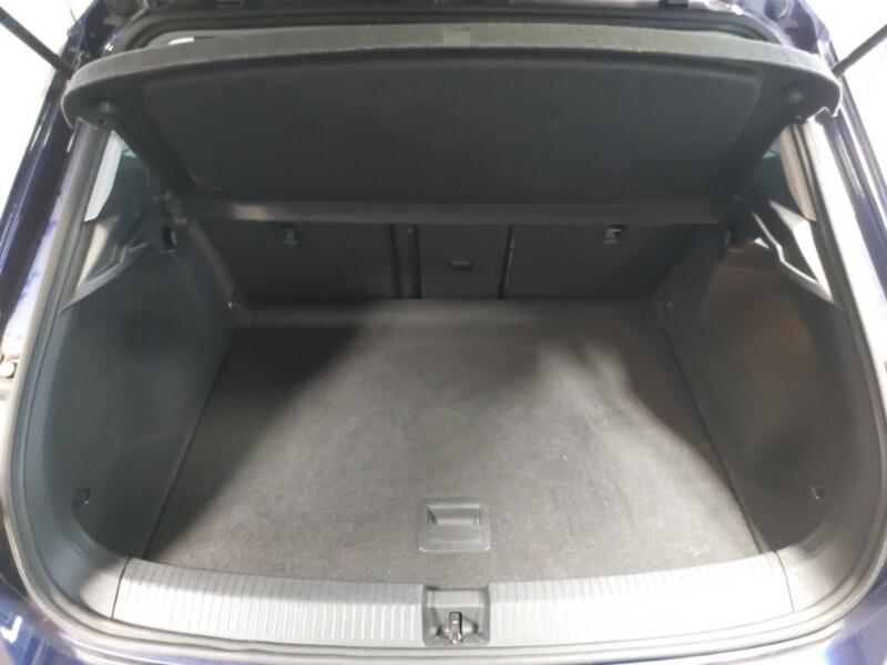 Used Volkswagen T-Roc 2018 for sale - 77664024: Photo 8