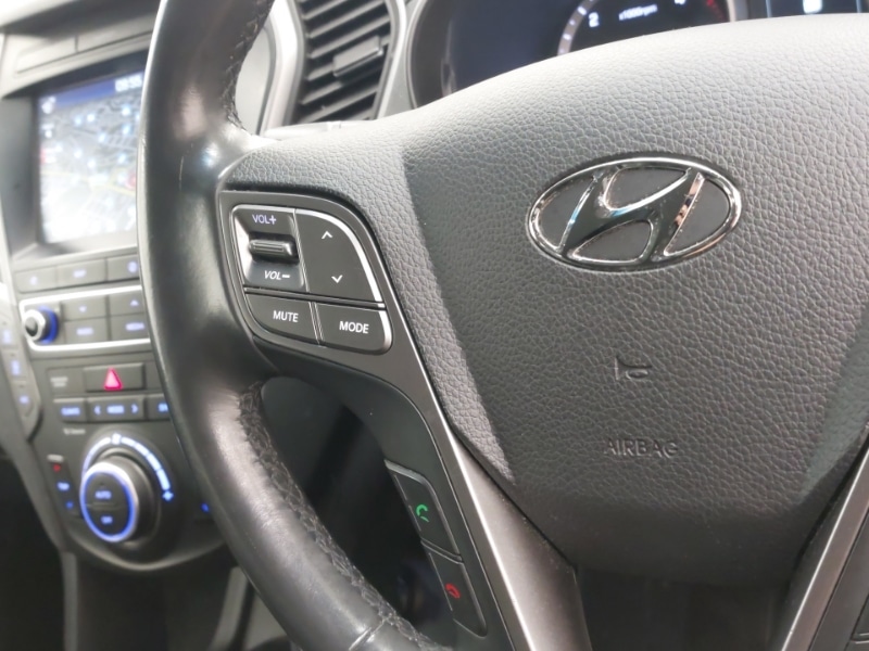Used Hyundai Santa Fe 2017 for sale - 78046440: Photo 11