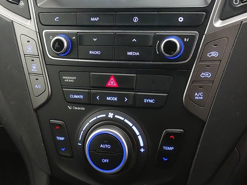 Used Hyundai Santa Fe 2017 for sale - 78046440: Photo 15